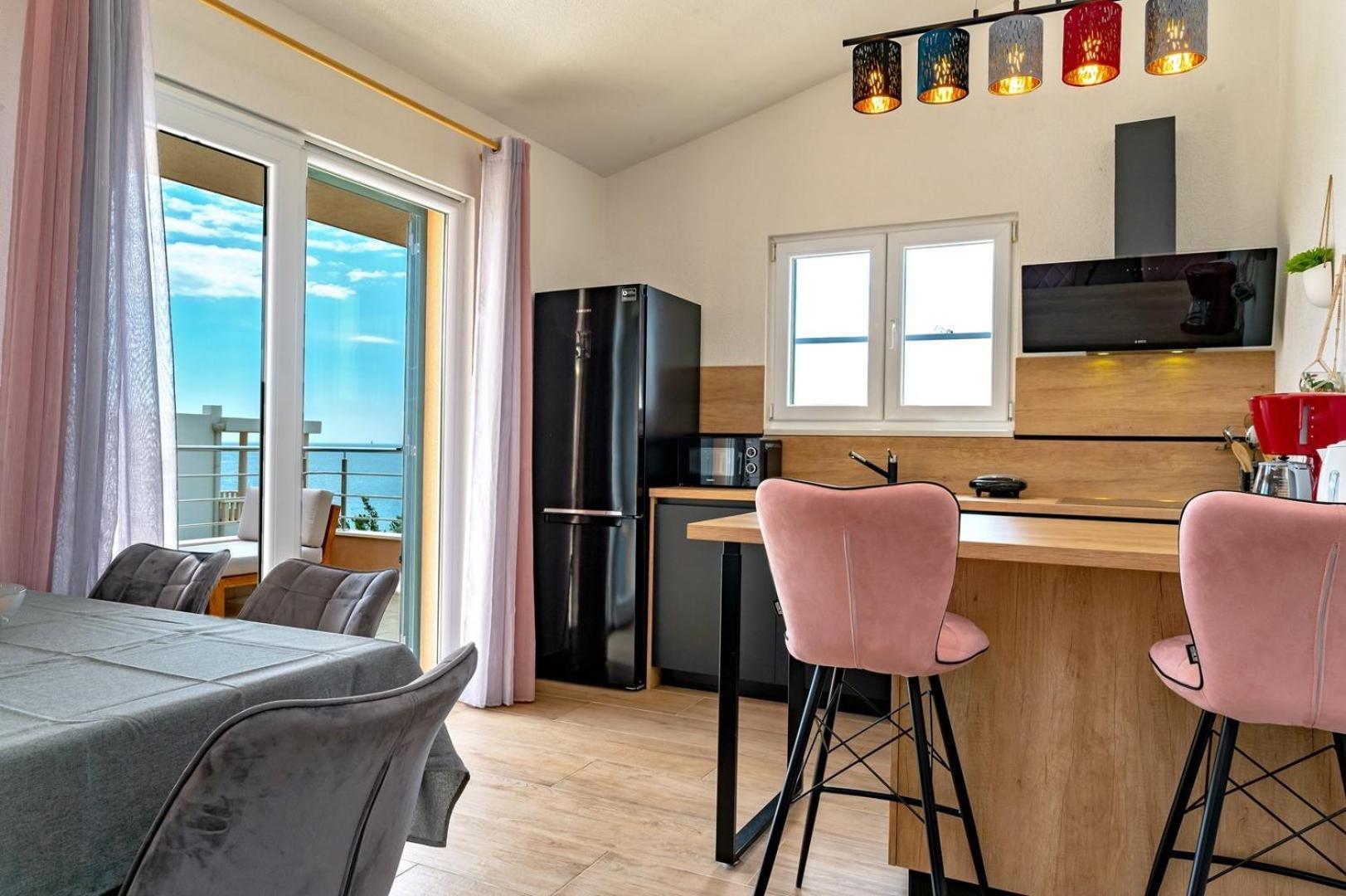 Sea Flower Beachfront Villa Sevid Buitenkant foto