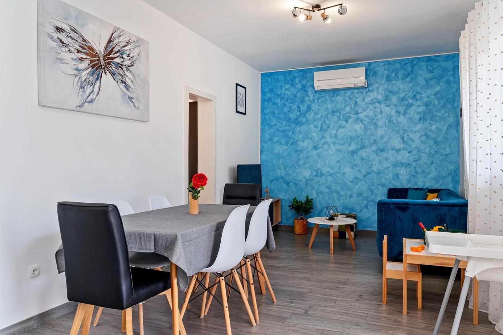 Sea Flower Beachfront Villa Sevid Buitenkant foto